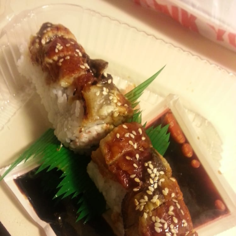 Delicious Dragon Roll Experience