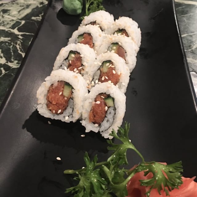 Ck. & Spicy Tuna Roll.